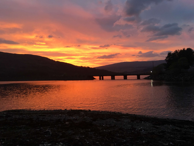 tranquil scene, idyllic, 4K, scenics - nature, silhouette, cloud - sky, tranquility, water, orange color, fort william, no people, sky, sea, nature, mountain