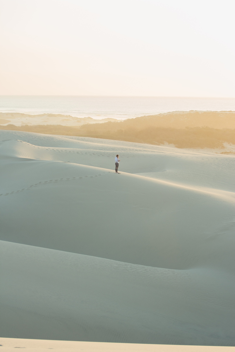 mist, 5K, footprints, landscape, sand, distant, one person, copy space, daytime, beauty in nature, desert, idyllic, man, water, nature, looking at view
