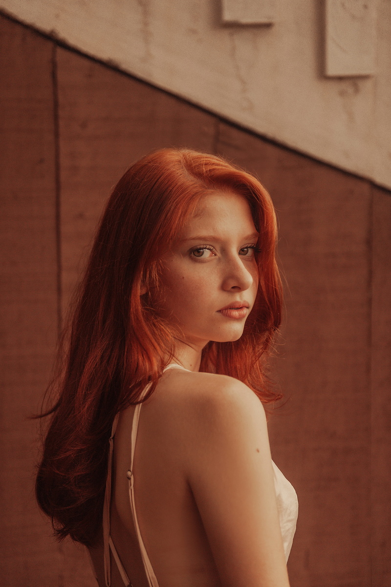 hairstyle, dodge and burn, redhead, freckle, looking away, wall, adult, photography, headshot, lip, 5K, photograph, contemplation, background, wooden