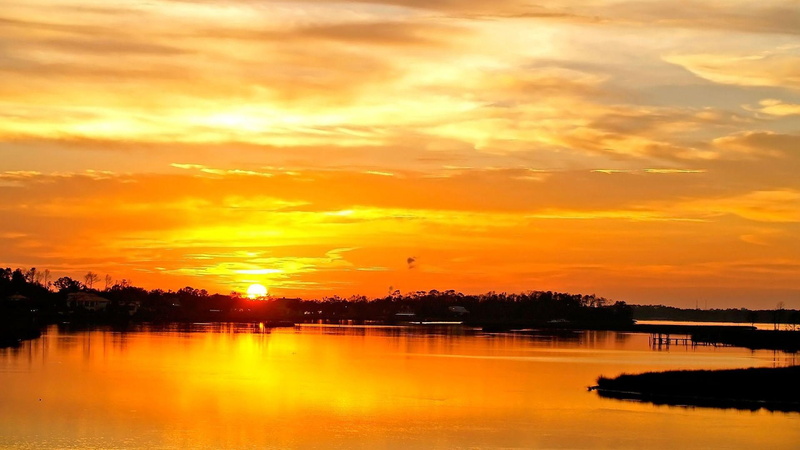black, 1080P, dawn, photo, widescreen, photoshop, landscape, maroon, scene, river, gold, awesomne, sunset, nice, clouds