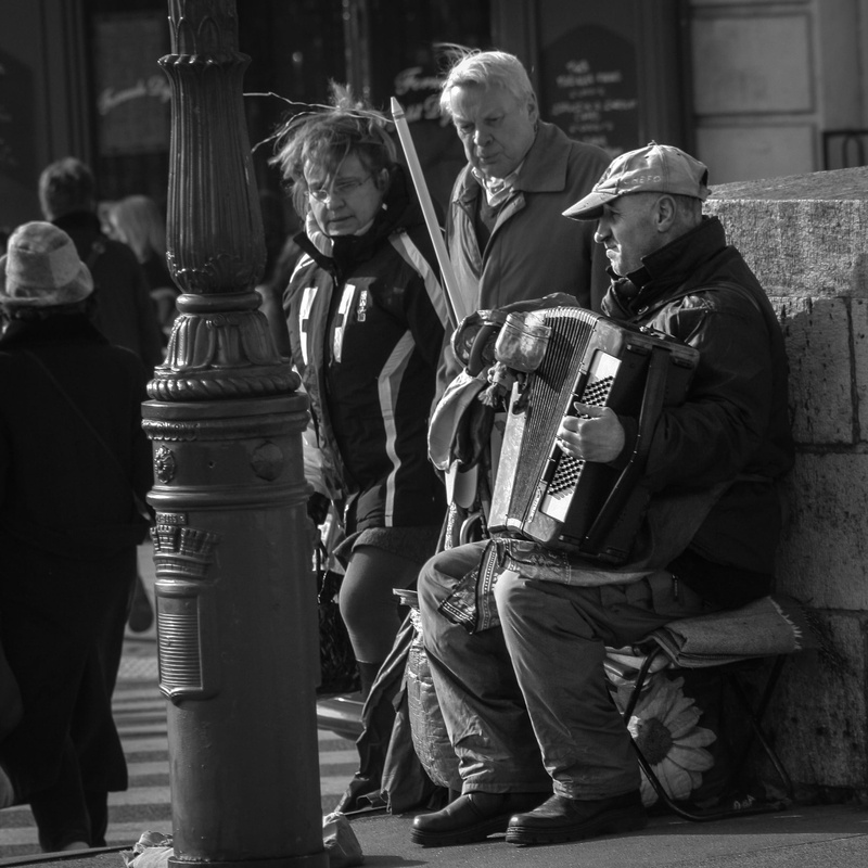 accordion, females, city, mature men, paris, women, music, architecture, males, real people, group of people, adult, character, built structure, mature adult