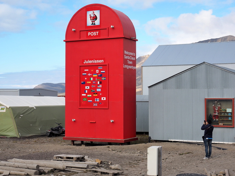 built structure, mailbox, real people, adult, connection, norway, christmas, spitsbergen, technology, text, north, nature, cloud - sky, wish you, 4K, architecture