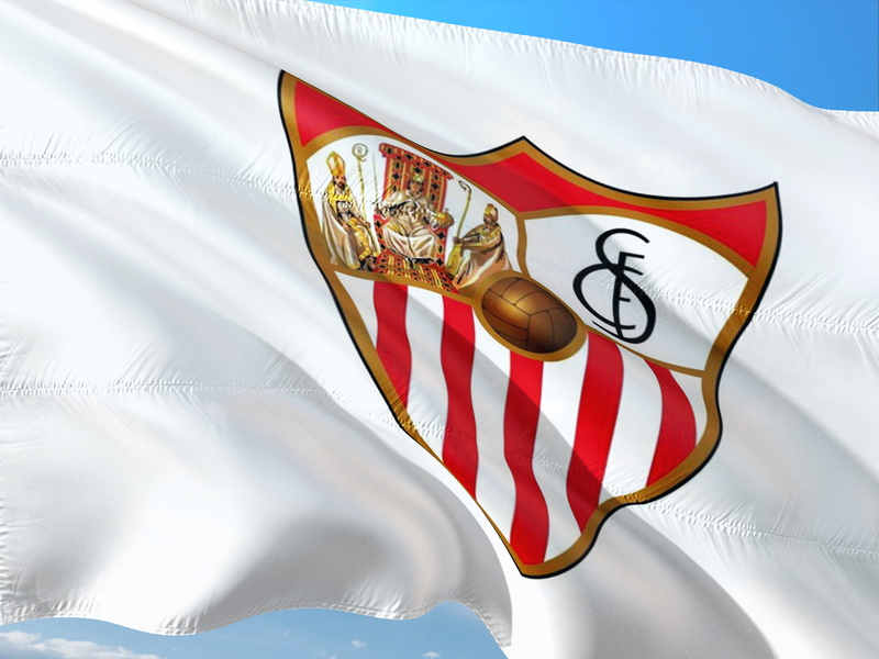 day, celebration, gold colored, champions league, sport, shape, no people, uefa, football, soccer, flag, competition, white color, 4K, europe, red, close-up