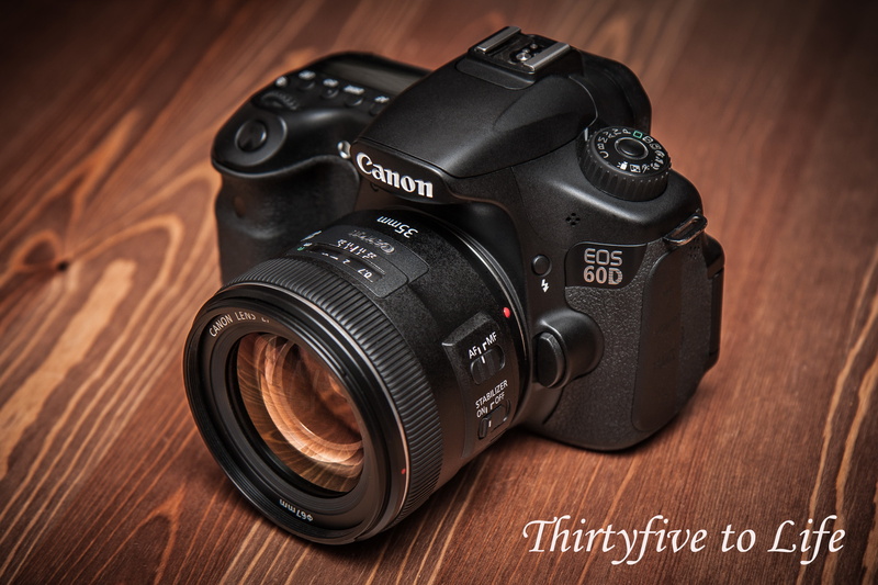 digital camera, Canon EOS 60D, slr camera, the camera, camera - photographic equipment, photography themes, black, photographing, indoors, still life