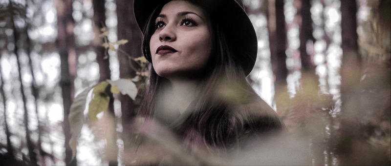 one person, canon 60d, wood, woodland, tree trunk, young adult, 55mm 1.8, long hair, brazil, women, beauty, looking, forest, beautiful woman, tumblr, tress