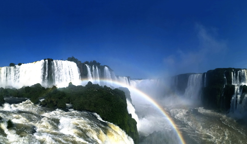 flowing, backpacker, day, south america, iguazu, rock, power in nature, long exposure, motion, brasil, rock - object, travel destinations, argentina, scenics - nature
