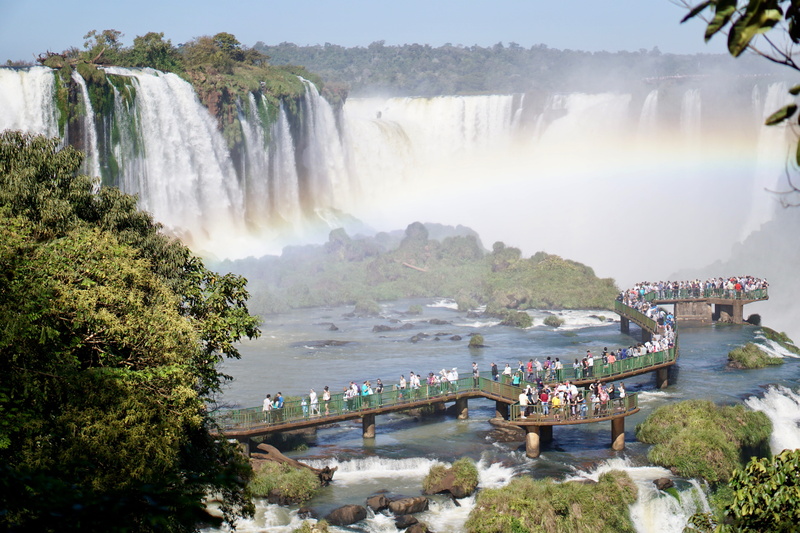 standing, brazil, blurred motion, travel destinations, crowd, architecture, water, walkway over water, tourist, dock, scenics - nature, walkway, outdoors