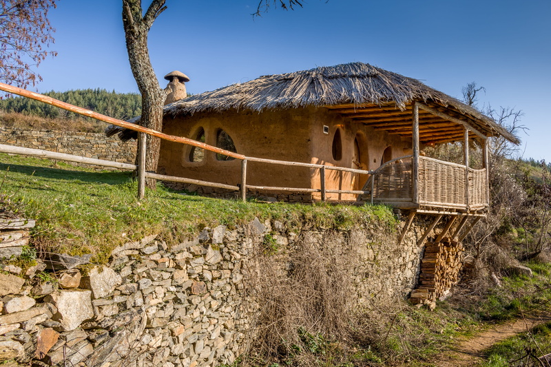 sky, thatched roof, clay, animal, flinstone, eco, architecture, house, 5K, bulgaria, tourism, building, no people, clear sky, spring, rural scene, day