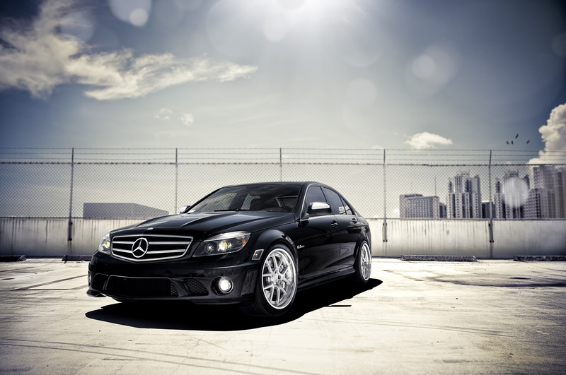 4K, motor vehicle, sunlight, transportation, fence, benz, land vehicle, mercedes, Mercedes-Benz, sky, C 63, luxury, street, Mercedes Benz, architecture