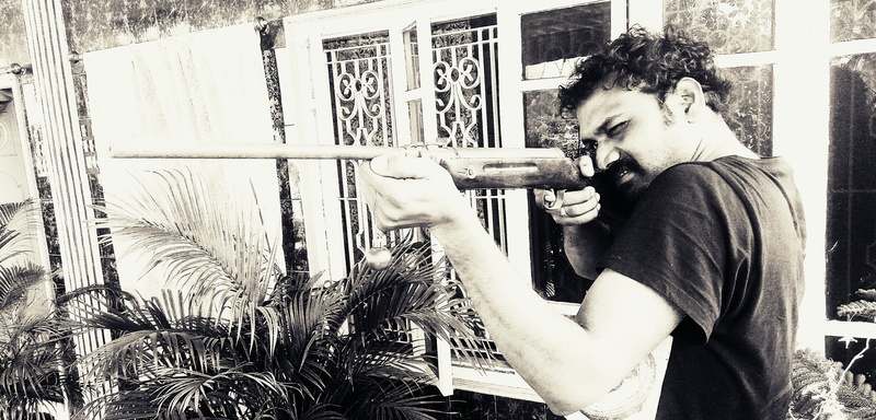 shoot, caucasian Ethnicity, gun, killer, young women, goal, people, weapon, man, males, real people, art and craft, window, day, men, target, occupation