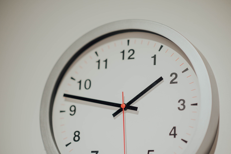 architecture, accuracy, electronics, circle, minute hand, building, white color, wall - building feature, instrument of time, wall clock, alarm clock, keyboard