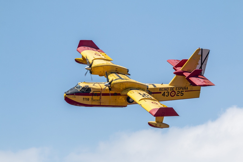mid-air, firefighter, plane, 5K, one person, copy space, on the move, day, yellow, airplane, seaplane, nature, flight, transportation, mode of transportation