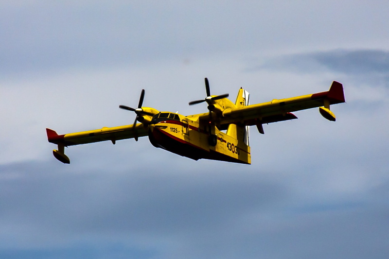 Seaplane, forest fire, outdoors, 1080P, nature, cloud - sky, military airplane, yellow, motion, airshow, transportation, sky, aircraft, plane, aggression