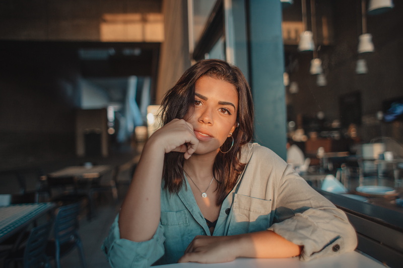pure, women, hair, wireless technology, front view, hand, coffe, brunette, adult, brown hair, female, girl, coffee shop, hairstyle, quietthechao, woman