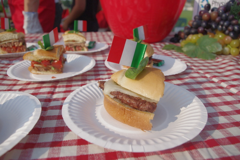 sandwich, hamburger, cookout, temptation, checker, fruit, slice, day, food, white, basil, burger, fast food, unhealthy eating, freshness, indulgence, italian