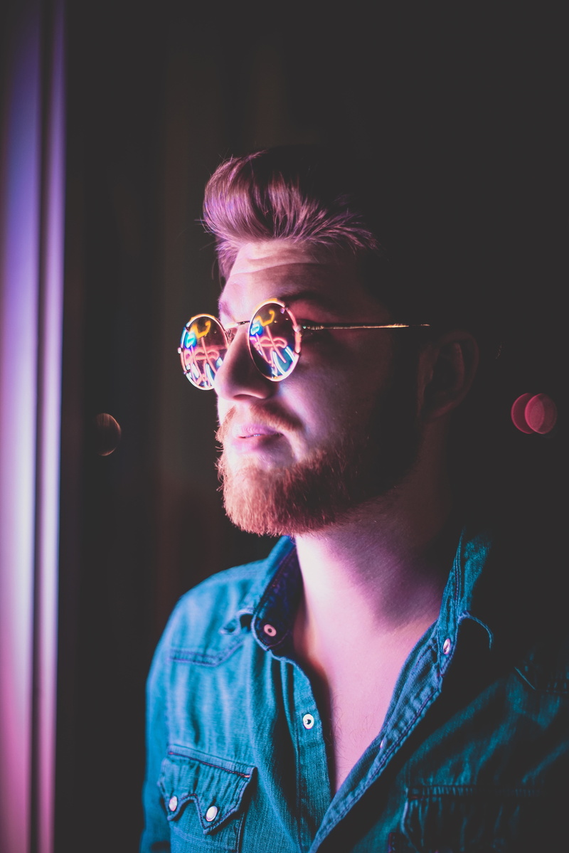 male Beauty, portrait, nightlife, adult, man, reflection, only Men, pose, people, fashion, lifestyles, model, studio Shot, male, 8K, color Image, dark
