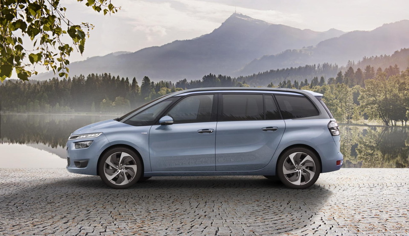 no people, plant, outdoors, 1080P, grand, sky, citroen, land vehicle, road trip, mountain, scenics - nature, c, car, motor vehicle, fog, tree, road, day