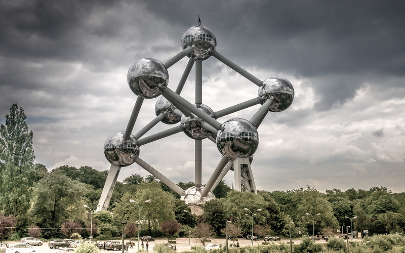 photography, atomium, art and craft, outdoors, sculpture, memorial, overcast, belgium, landscape, brussel, metal, monument, 4K, low angle view, travel destinations