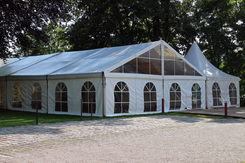 hall, footpath, enclosed, 4K, sunlight, growth, day, marquee, side by side, event tent, clear sky, near, fair, building, outdoors, architecture, built structure