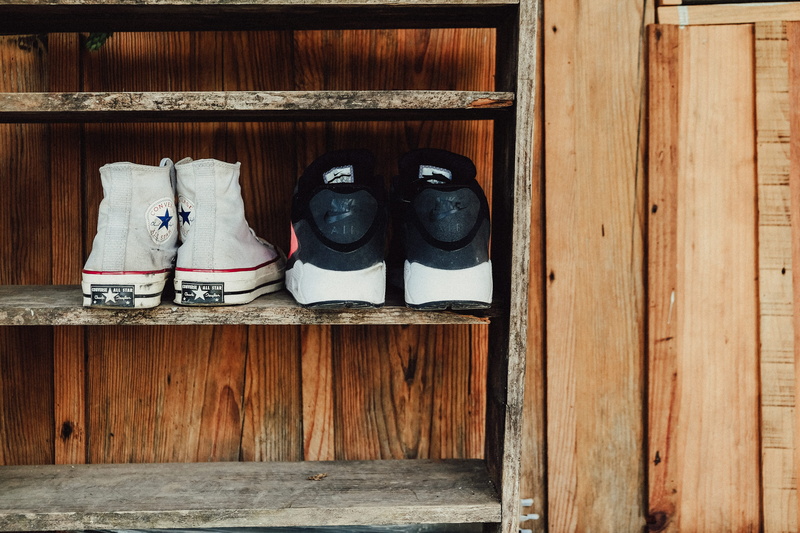 shelf, rustic, day, built structure, nike, no people, chucks, converse all star, room, retro, architecture, pairs, vintage, fashion, barn, pair, sneakers