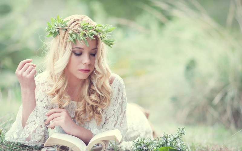 reading, looking, women outdoors, front view, outdoors, focus on foreground, books, real people, plant, one person, blonde, blond hair, 4K, lifestyles