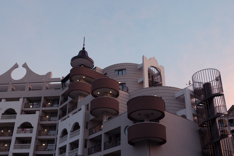 Hotel, clear sky, sunny, roof, architecture, tower, beach, sky, architecture And Buildings, design, 4K, nature, Sunny Beach, outdoors, building, low angle view