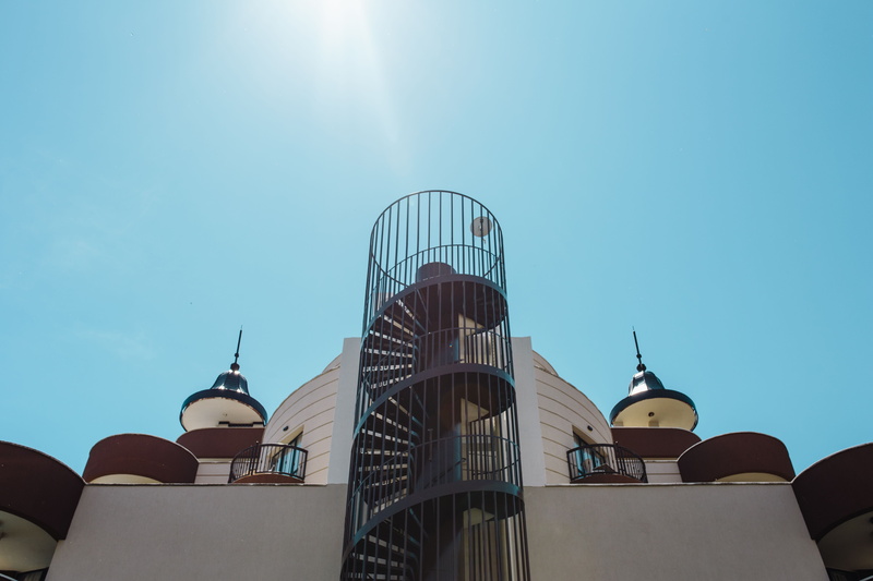 arch, travel, no people, stairs, design, skyscraper, clear sky, low angle view, mosque, religion, building, outdoors, architecture, day, 5K, travel destinations