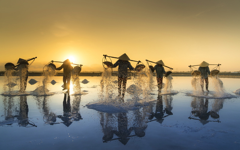 Man, Photography, Asian Conical Hat, Sunrise, People, Reflection, 5K