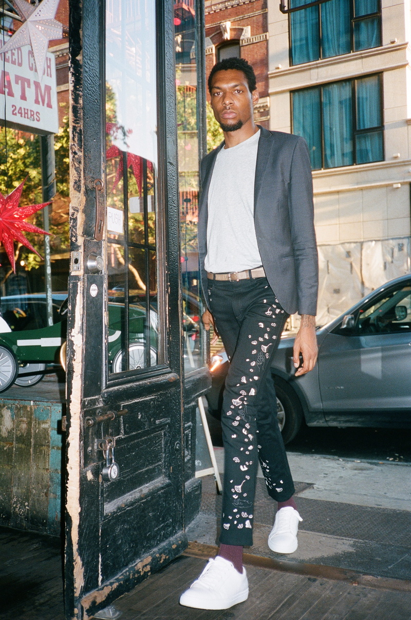 standing, motor vehicle, menswear, united states, young men, design, stylist, casual clothing, 2K, fashion, mensfashion, highsnobiety, hypebeast, front view