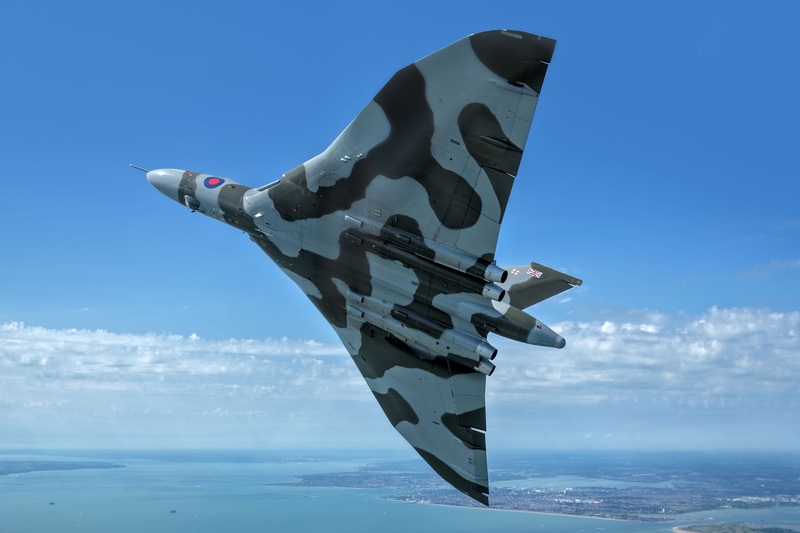 Vulcan, Bomber, V-bomber, RAF, 8K, Avro Vulcan, Royal air force, The plane, Avro, Avro Vulcan B2