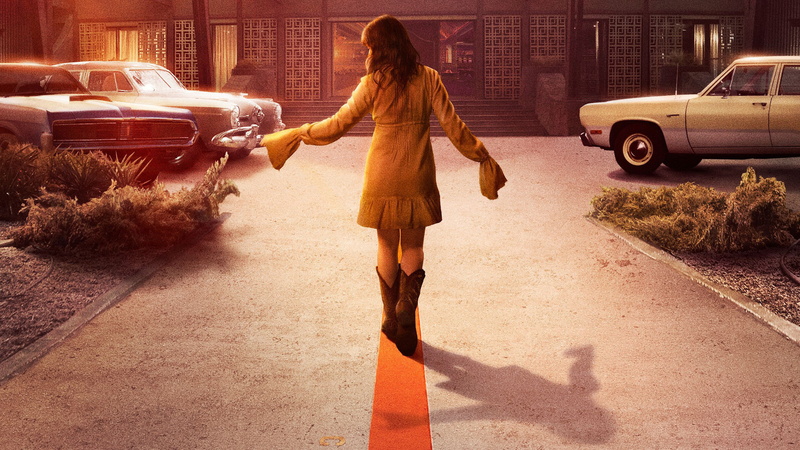 hairstyle, sunlight, walking, architecture, women, rear view, 2018 movies, hd, road, 4k, cailee spaeny, one person, full length, lifestyles, day, car, transportation
