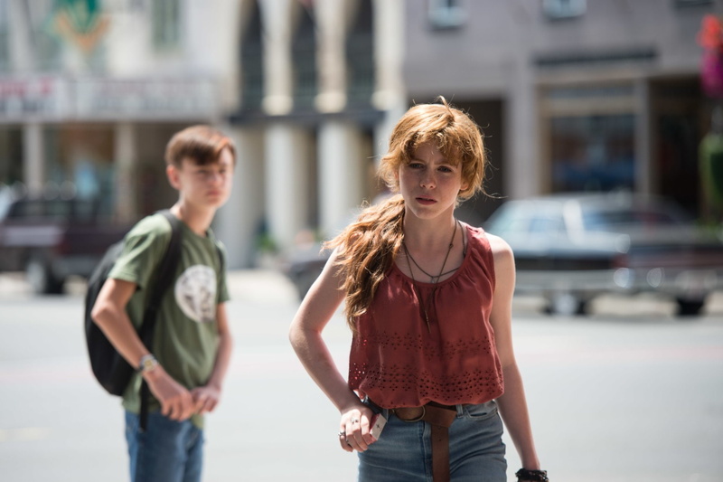 two people, young women, Sophia Lillis, day, hairstyle, real people, casual clothing, three quarter length, young adult, focus on foreground, people, togetherness