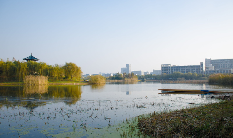 cityscape, built structure, water, jiangnan university, clear sky, sky, no people, nature, landscape, wuxi, office building exterior, copy space, outdoors