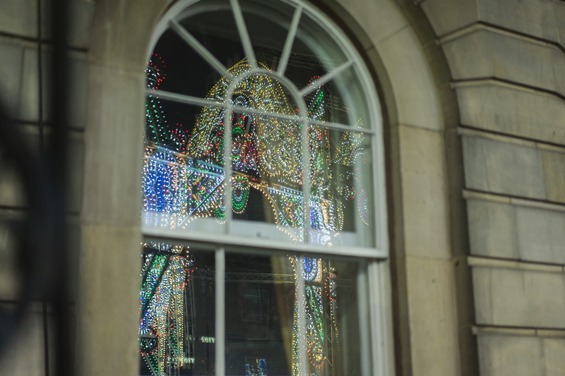 multi colored, home decor, outdoors, lots, 5K, united kingdom, view, night life, transparent, pants, building exterior, building, lights, apparel, no people
