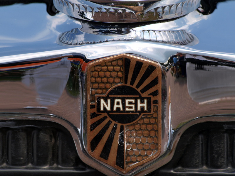 motor vehicle, land Vehicle, reflection, nostalgia, no people, 2K, car, logotype, badge, symbol, shiny, old-fashioned, metal, sign, chrome, manufacturer
