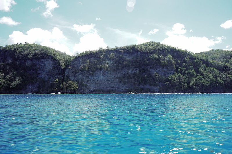 waves, tree, land, trees, carribean, beauty in nature, mountains, turquoise colored, ocean, hills, 5K, blue, scenics - nature, sunlight, tranquil scene
