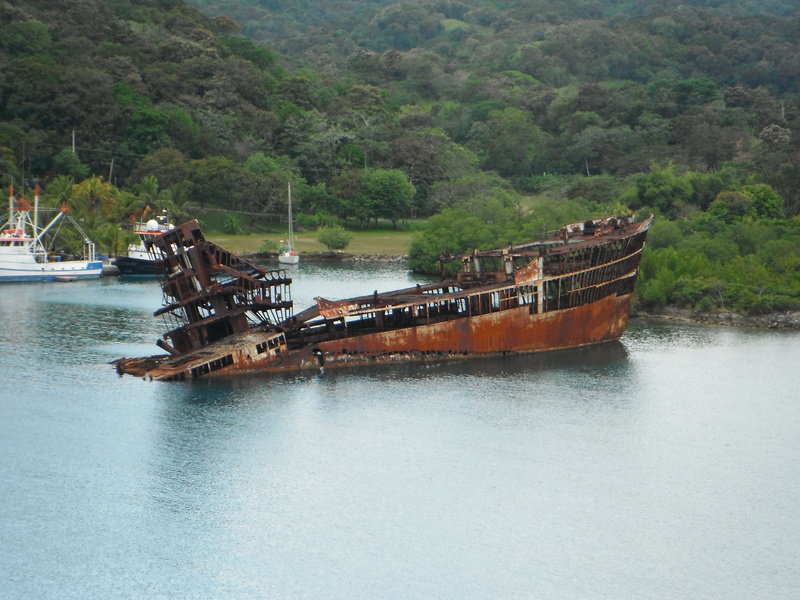 Mahogany, Roatan, mahogany bay, tranquil scene, no people, beauty in nature, outdoors, port, mountain, sailing, sunken, mode of transportation, Carribean