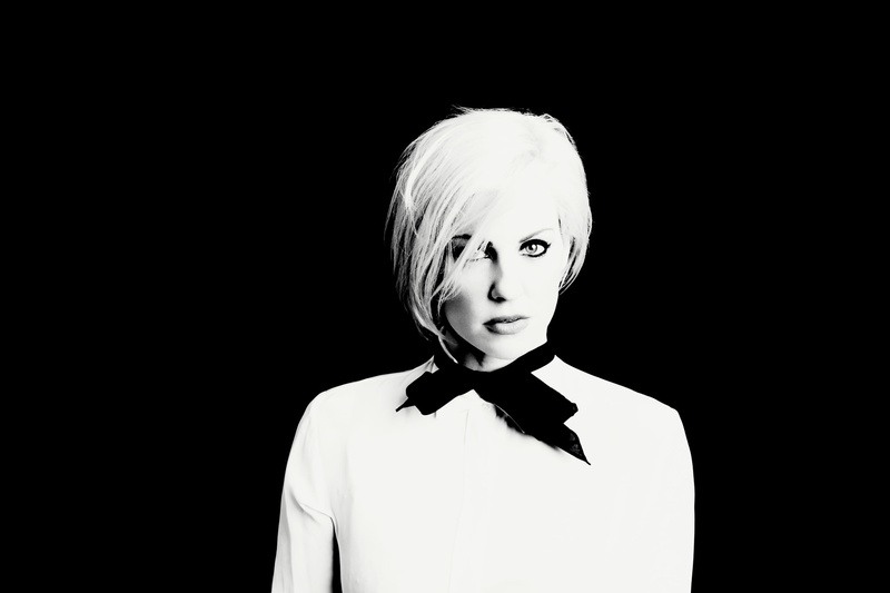 monochrome, women, musician, 1080P, blonde, Brody Dalle