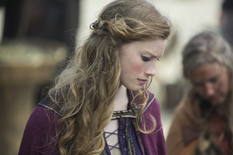 long hair, Princess, females, lifestyles, series, portrait, contemplation, still, tv, beautiful woman, child, women, thrones, real people, The Vikings