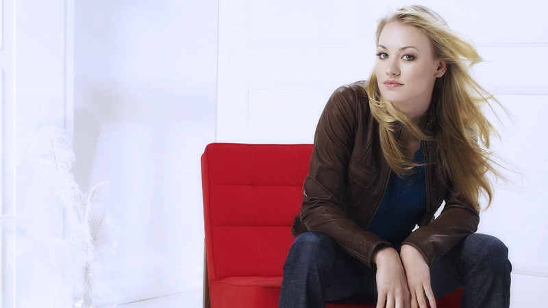 women, young women, three quarter length, brown jacket, Yvonne Strahovski, one person, beautiful woman, chair, looking at viewer, sitting, beauty, long hair