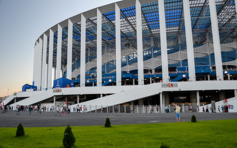 large group of people, lifestyles, building exterior, office building exterior, city, the world cup, russia, travel, built structure, real people, football