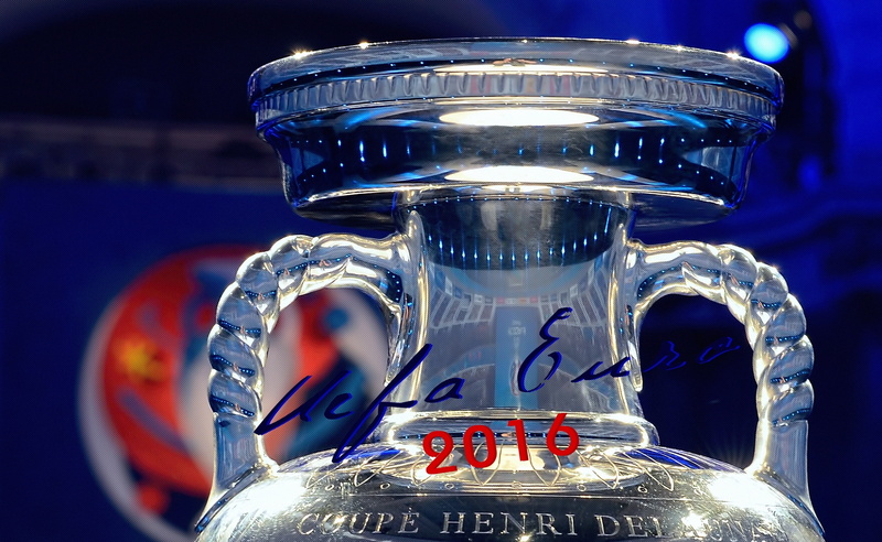 clear, transparent, antique, vase, 2016, focus on foreground, no people, indoors, electric lamp, Football, crockery, illuminated, blue, Trophy, table, lighting equipment