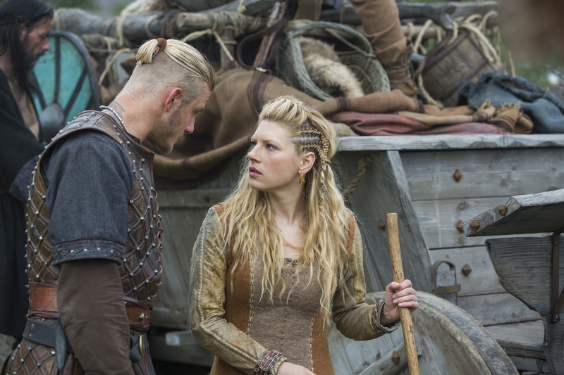 two people, vikings, hairstyle, adult, women, leisure activity, teenager, standing, men, Movies, tv series, casual clothing, front view, 2K, looking, young women
