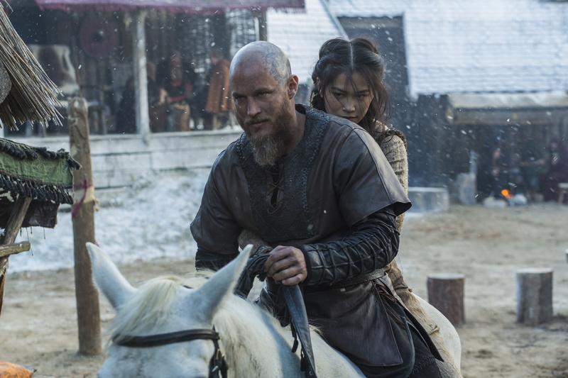 Travis Fimmel, horse, Ragnar Lothbrok, 2K, The Vikings, snow, Vikings