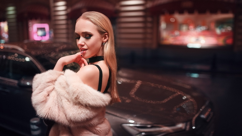 portrait, closed eyes, 1080P, Anton Shabunin, fur coats, finger on lips, fur, luxury cars, luxury, women, blonde, women outdoors, glamour women, face