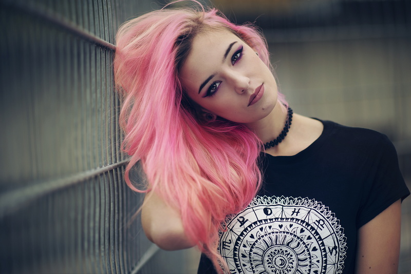 women, choker, pink hair, 5K, hands in hair, brown eyes, Anastasia Vervueren
