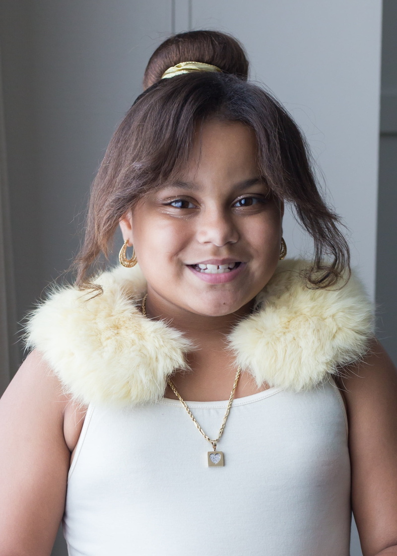 fur, 1080P, headshot, lifestyles, girl, bi-racial, leisure activity, girls, young, looking At Camera, smiling, females, portrait, child, hair, one Person