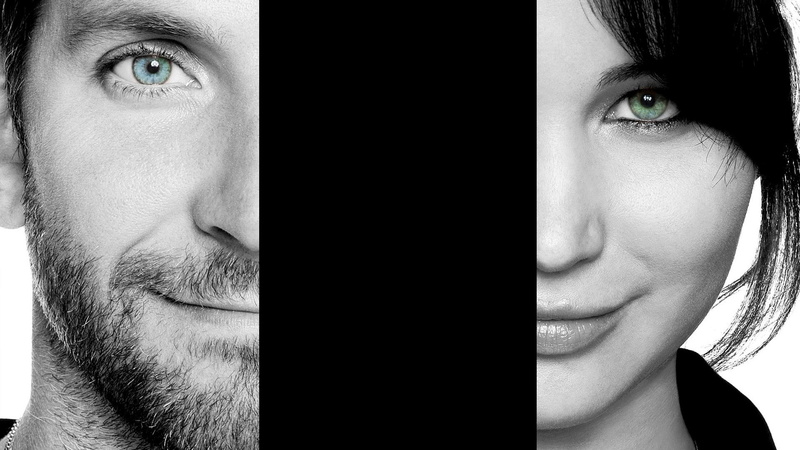 looking at camera, lifestyles, eye, one person, human eye, human body part, black background, human face, adult, silver linings playbook, portrait, women