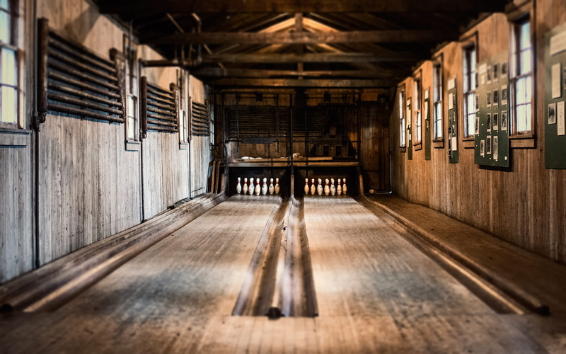 built structure, big lebowski, ceiling, arcade, absence, wood - material, direction, building, america, flooring, architecture, antique, chair, old, united states
