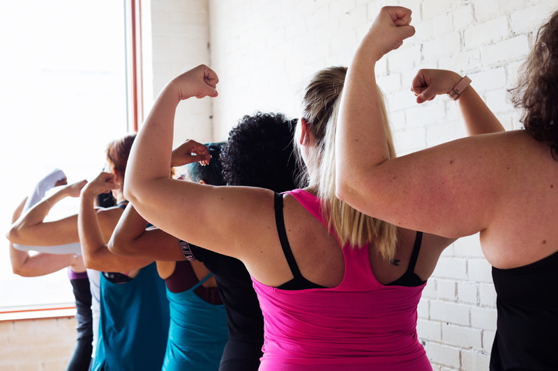 limb, group of people, lifestyles, young adult, Body-positivity, Sports, exercising, body part, Exercise, standing, indoors, sports clothing, arms raised